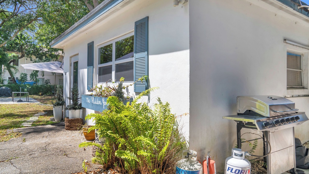 Photo of Patio Balcony in North Miami