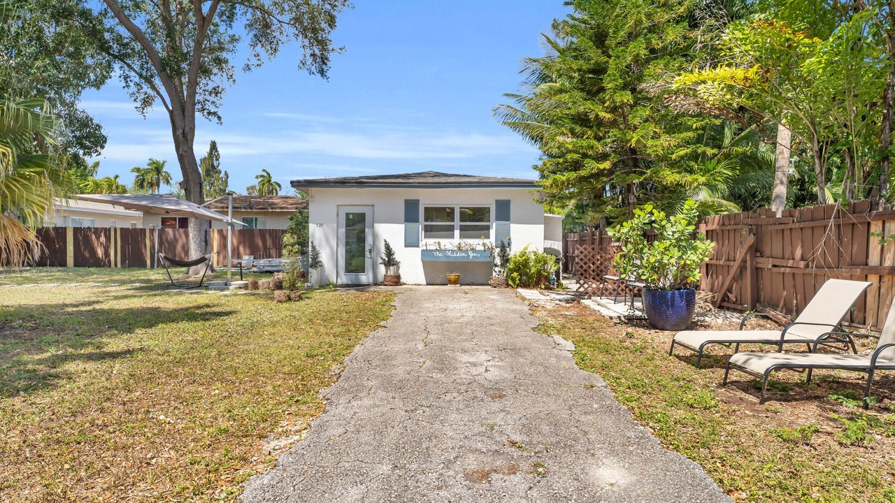 Photo of Outdoor in North Miami