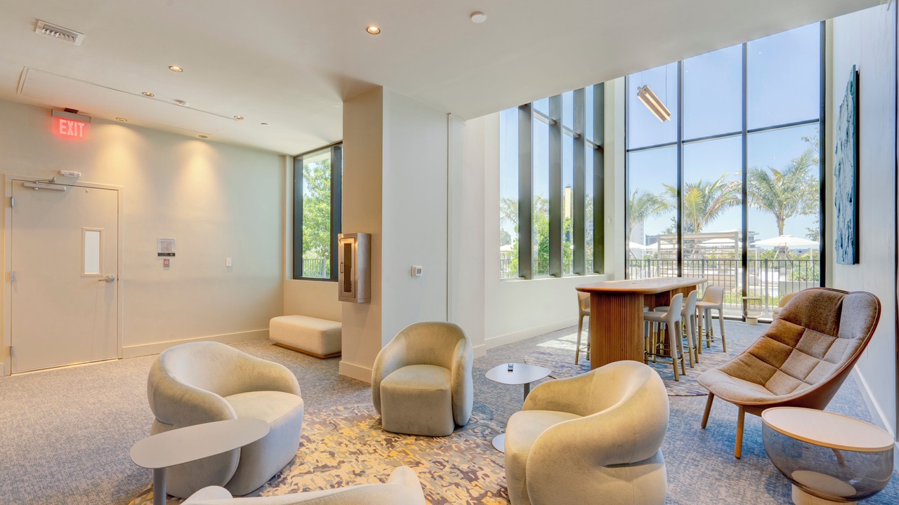Photo of Livingroom in North Beach
