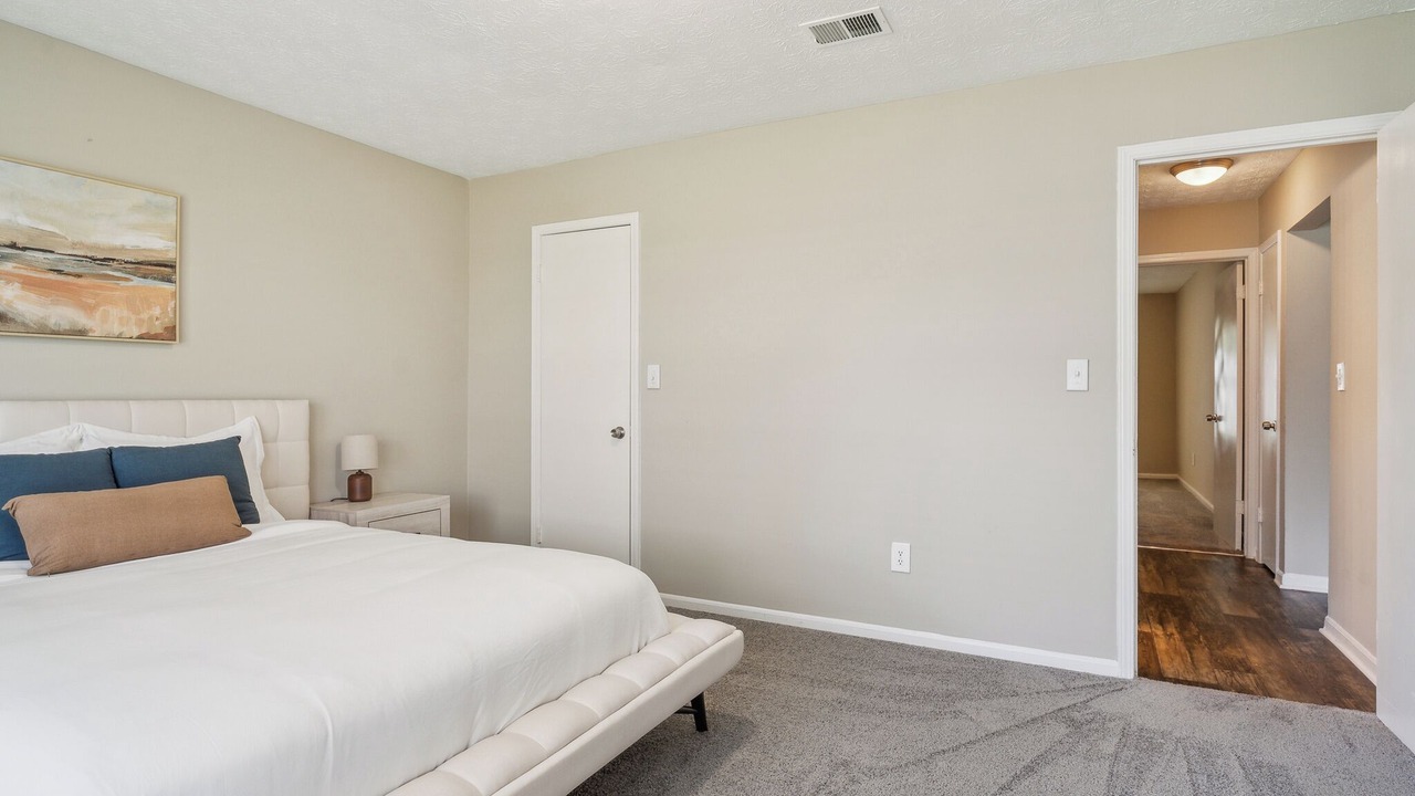 Photo of Bedroom in Ellenwood