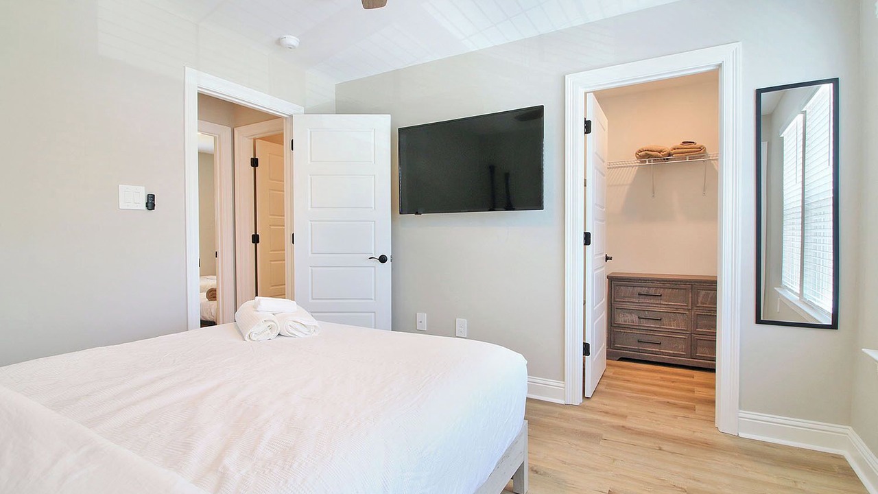 Photo of Bedroom in Biloxi