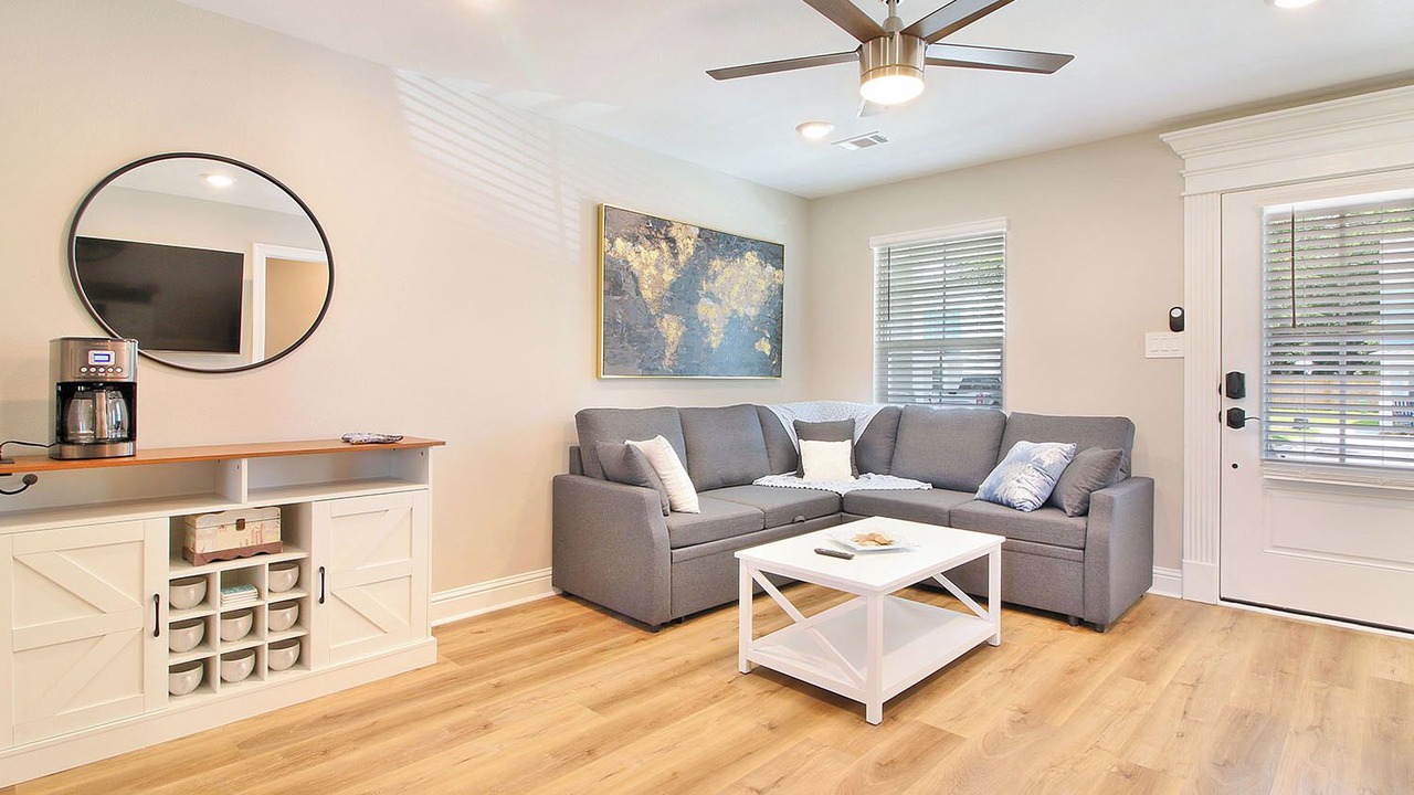 Photo of Livingroom in Biloxi