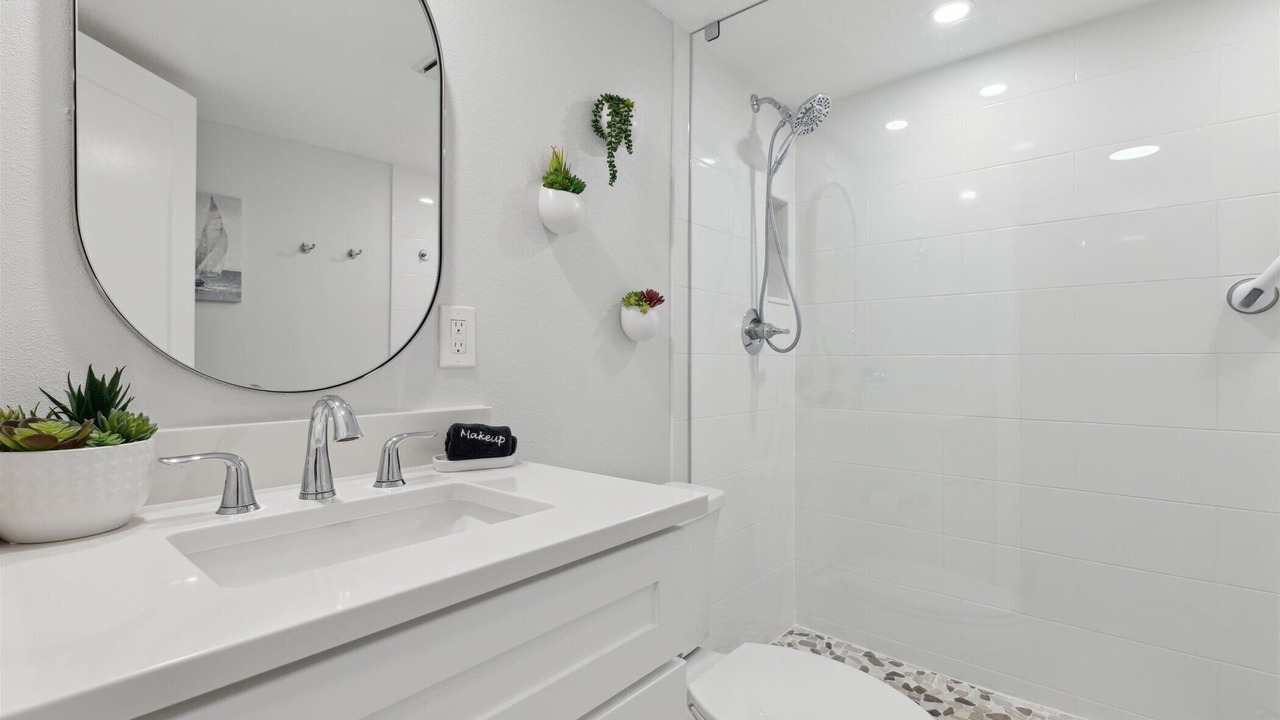 Photo of Bathroom in Cocoa Beach