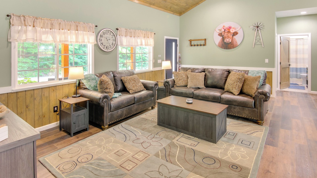 Photo of Livingroom in Newport