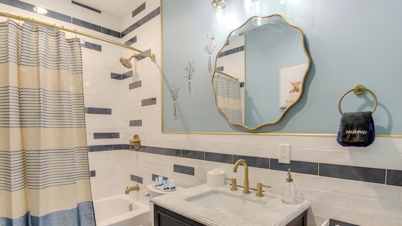 Photo of Bathroom in Newport