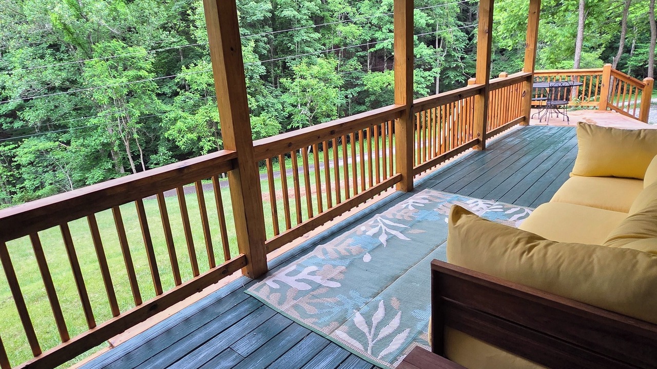 Photo of Patio Balcony in Marshall