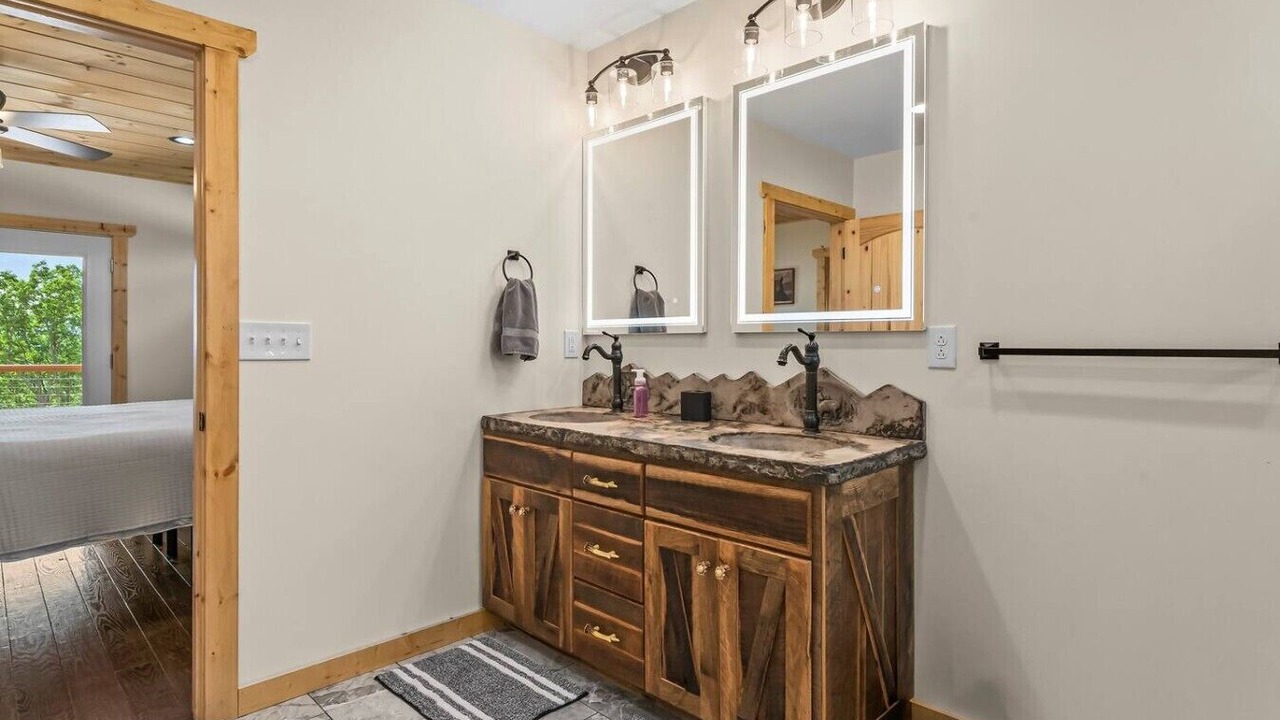 Photo of Bedroom in Morganton