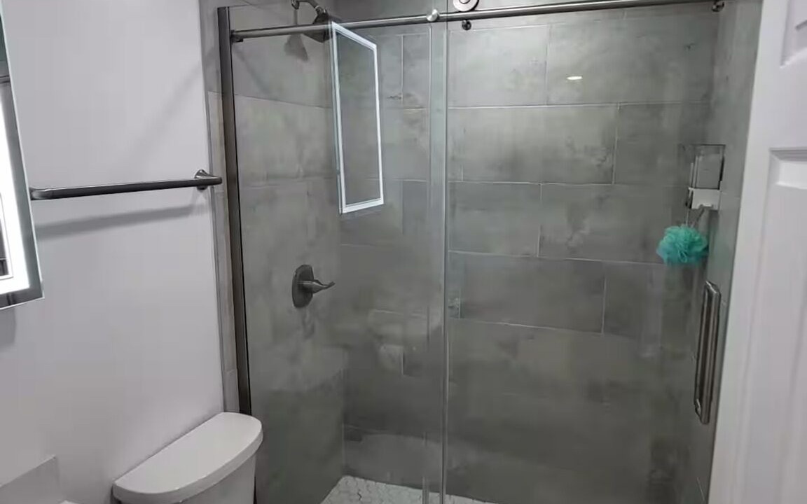 Photo of Bathroom in Hudson Beach Estates