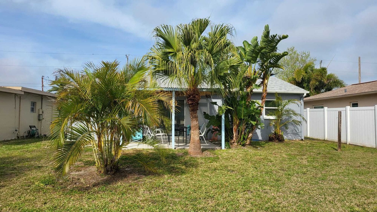 Photo of Outdoor in Hudson Beach Estates