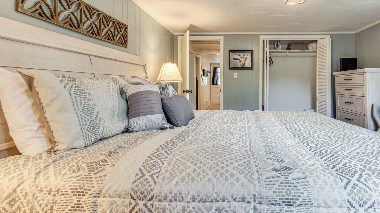 Photo of Bedroom in Canton