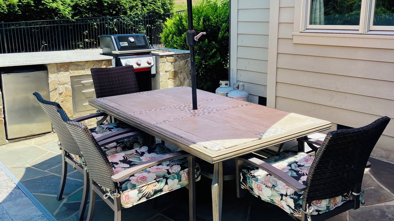 Photo of Outdoor in Mayhew