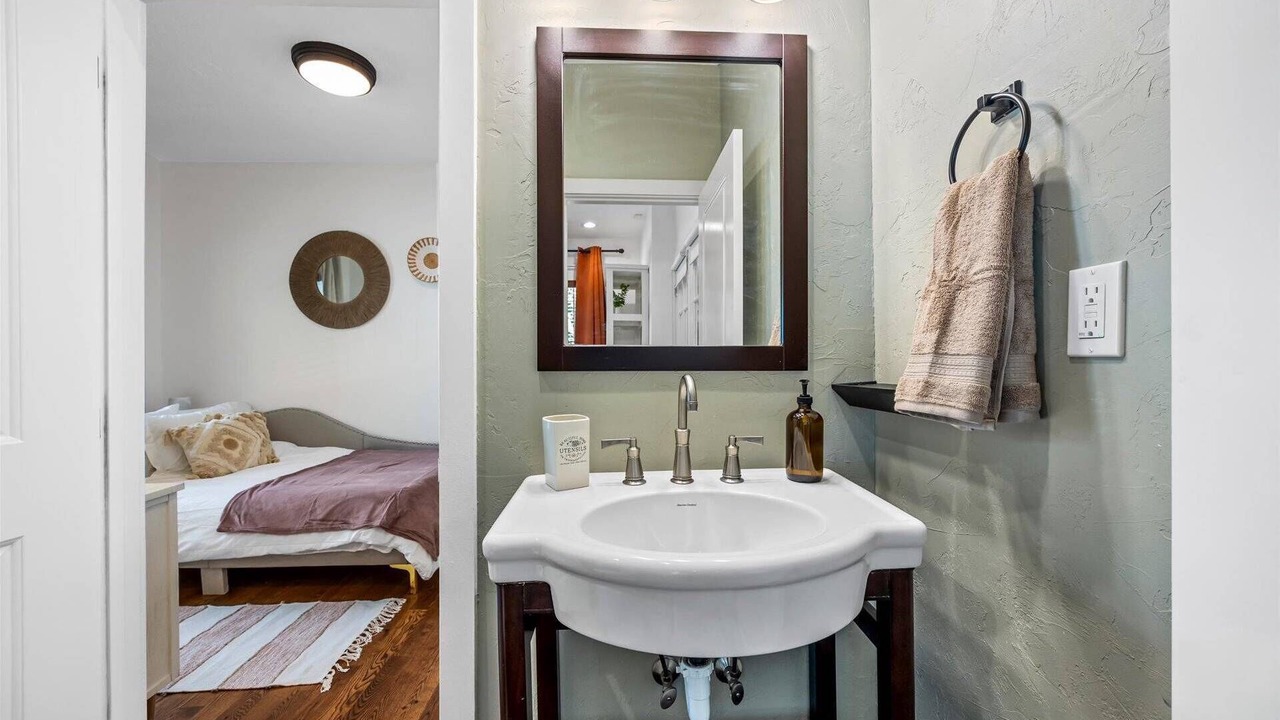 Photo of Bathroom in North End