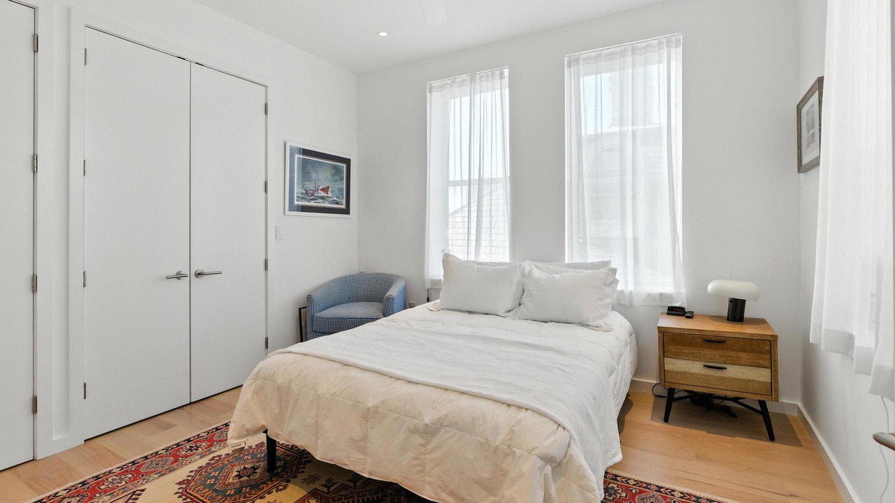 Photo of Bedroom in Harleston Village
