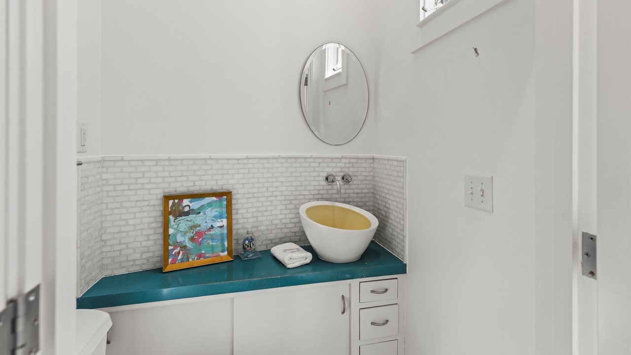 Photo of Bathroom in Sunnyside