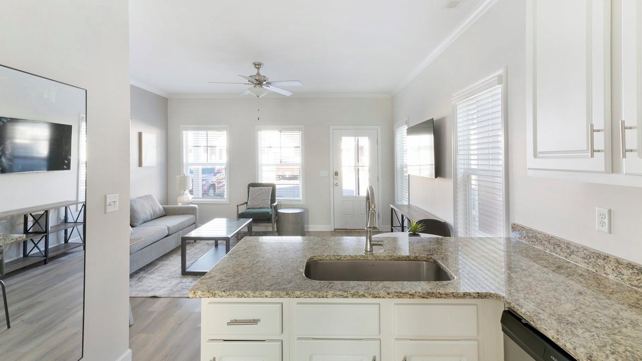 Photo of Livingroom in Huntsville