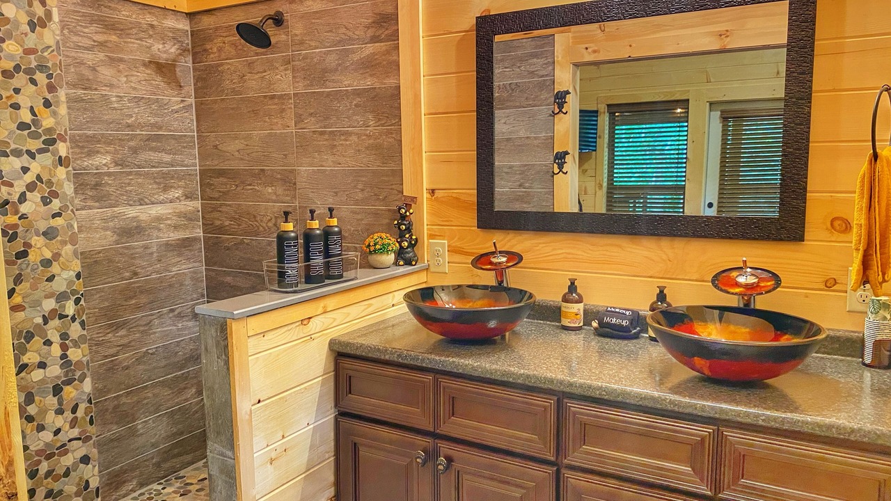 Photo of Bathroom in Sevierville