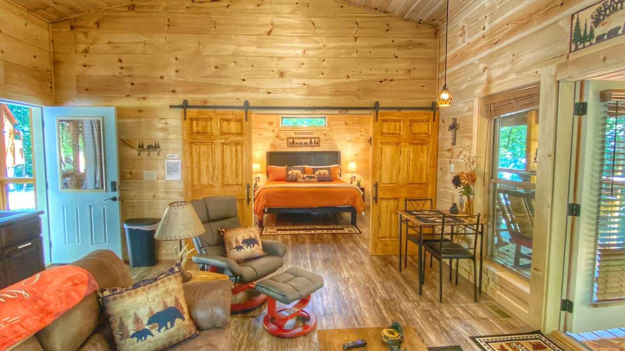 Photo of Livingroom in Sevierville