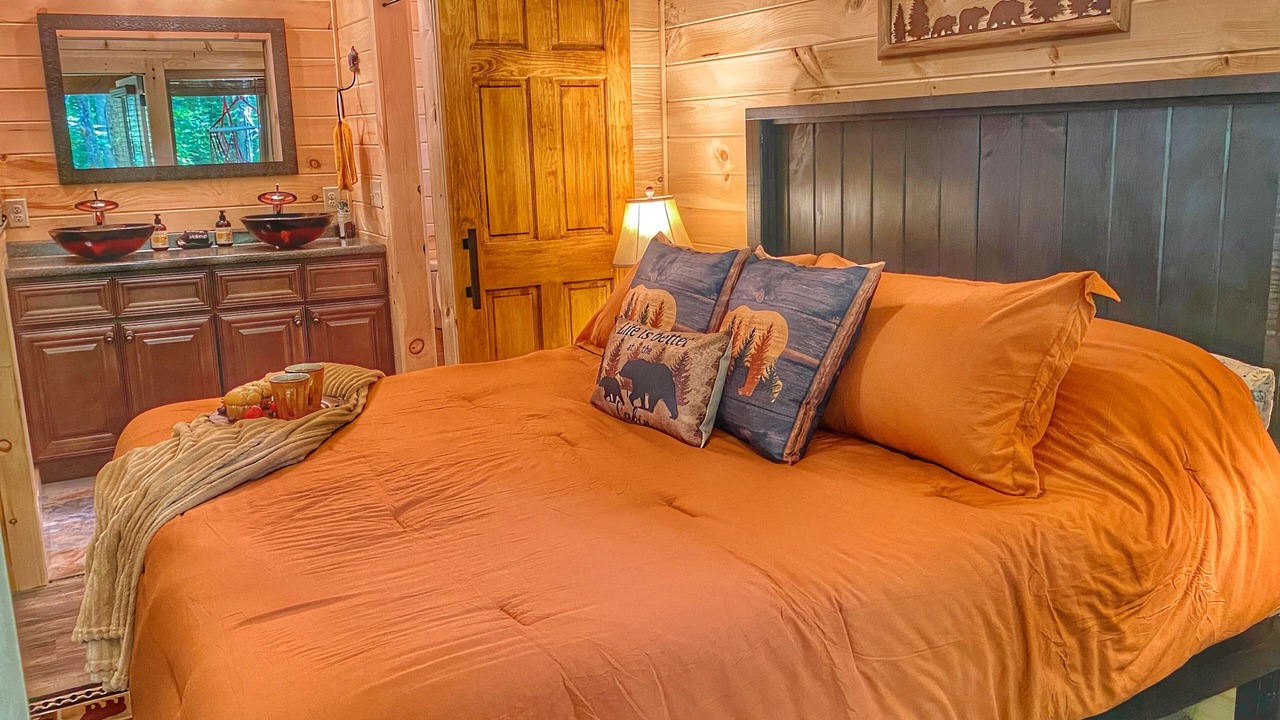 Photo of Bedroom in Sevierville
