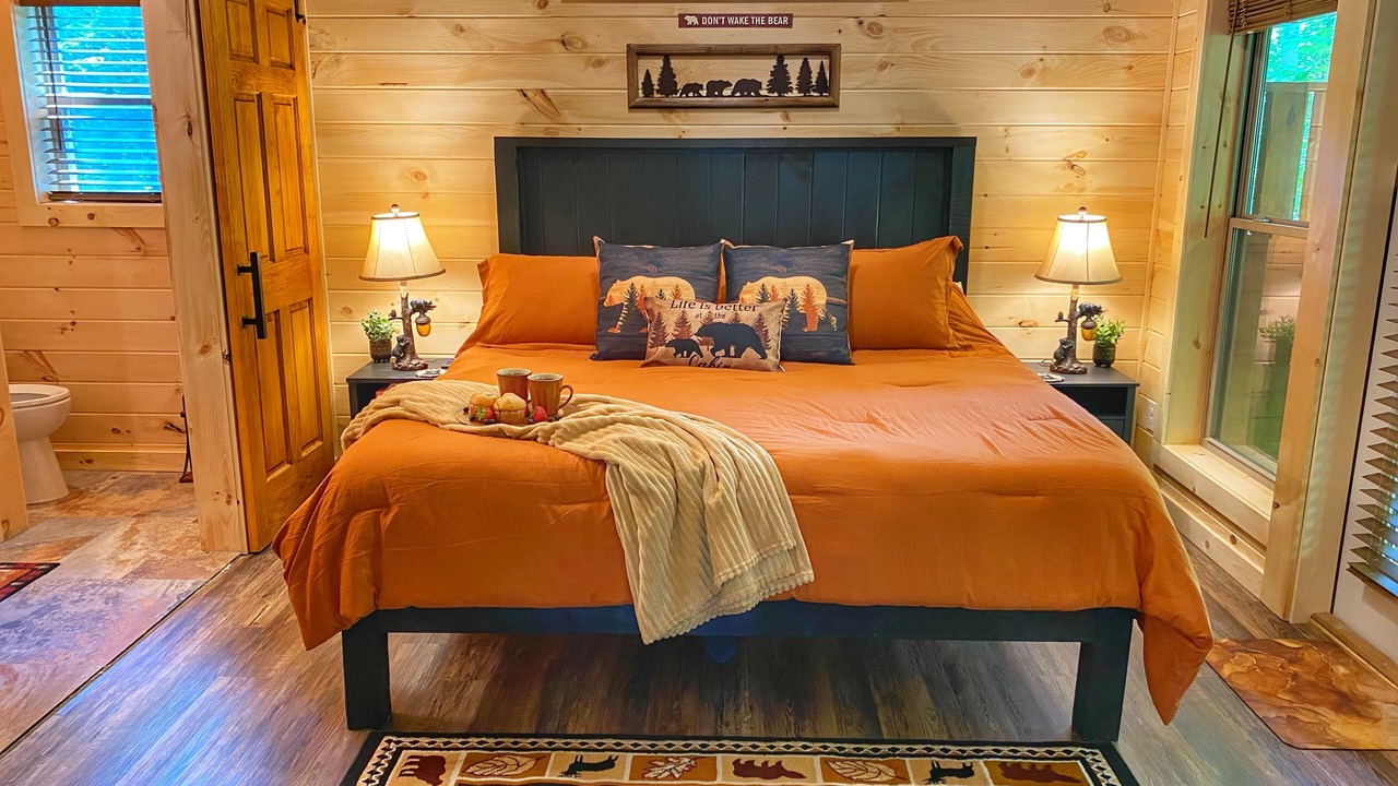 Photo of Bedroom in Sevierville