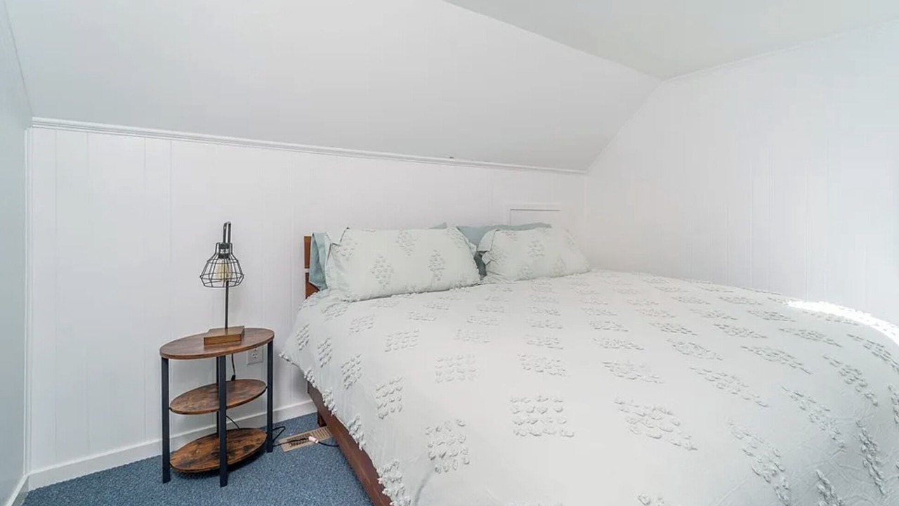 Photo of Bedroom in Brunswick