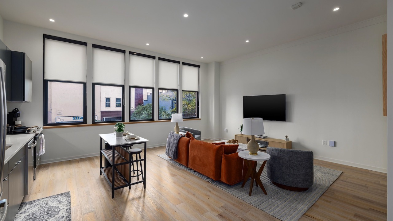 Photo of Bedroom in Central City