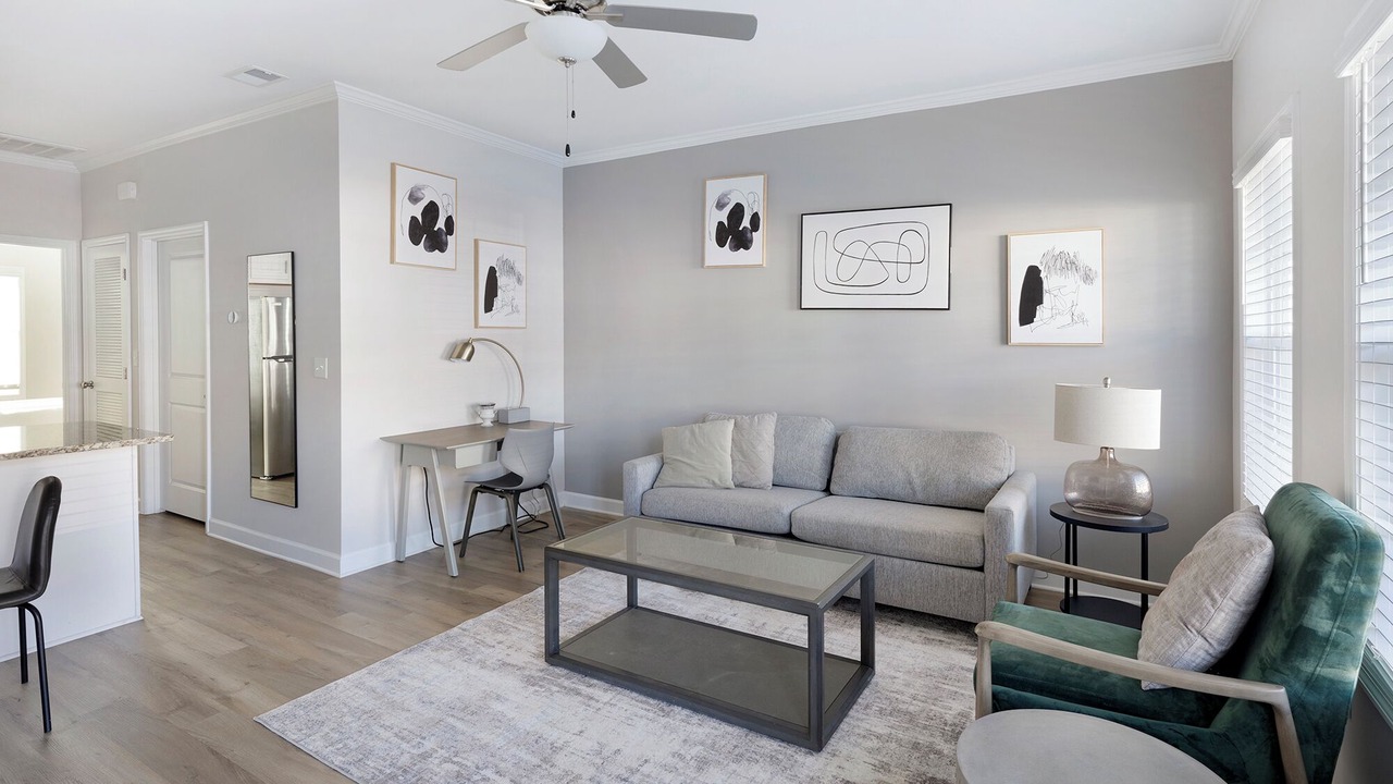 Photo of Livingroom in Huntsville