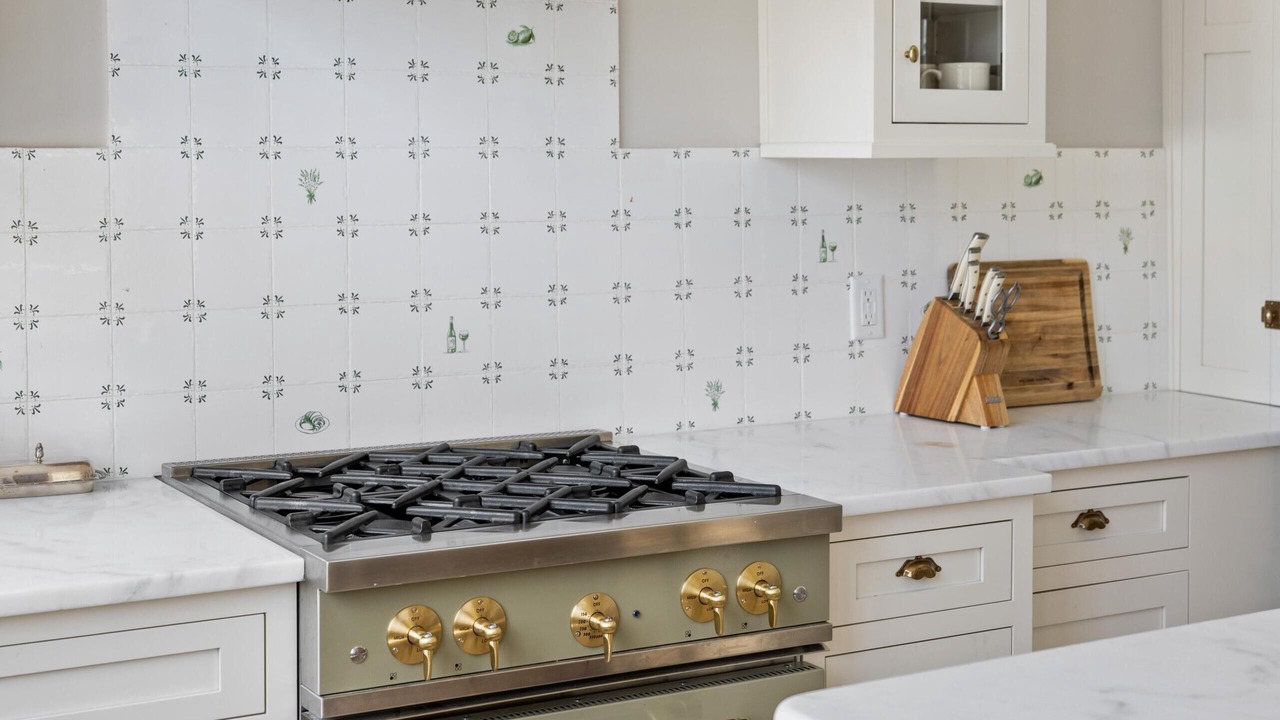 Photo of Kitchen in Harleston Village