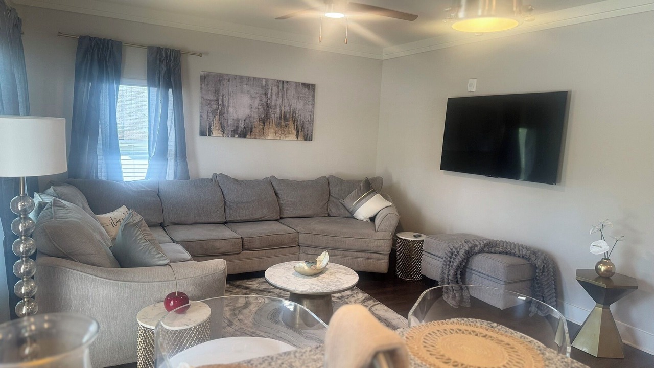 Photo of Livingroom in McDonough