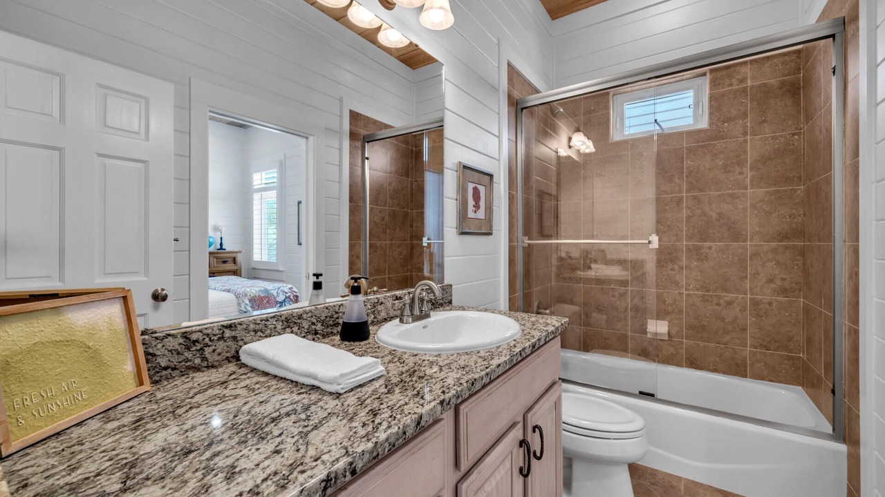 Photo of Bathroom in Sunnyside