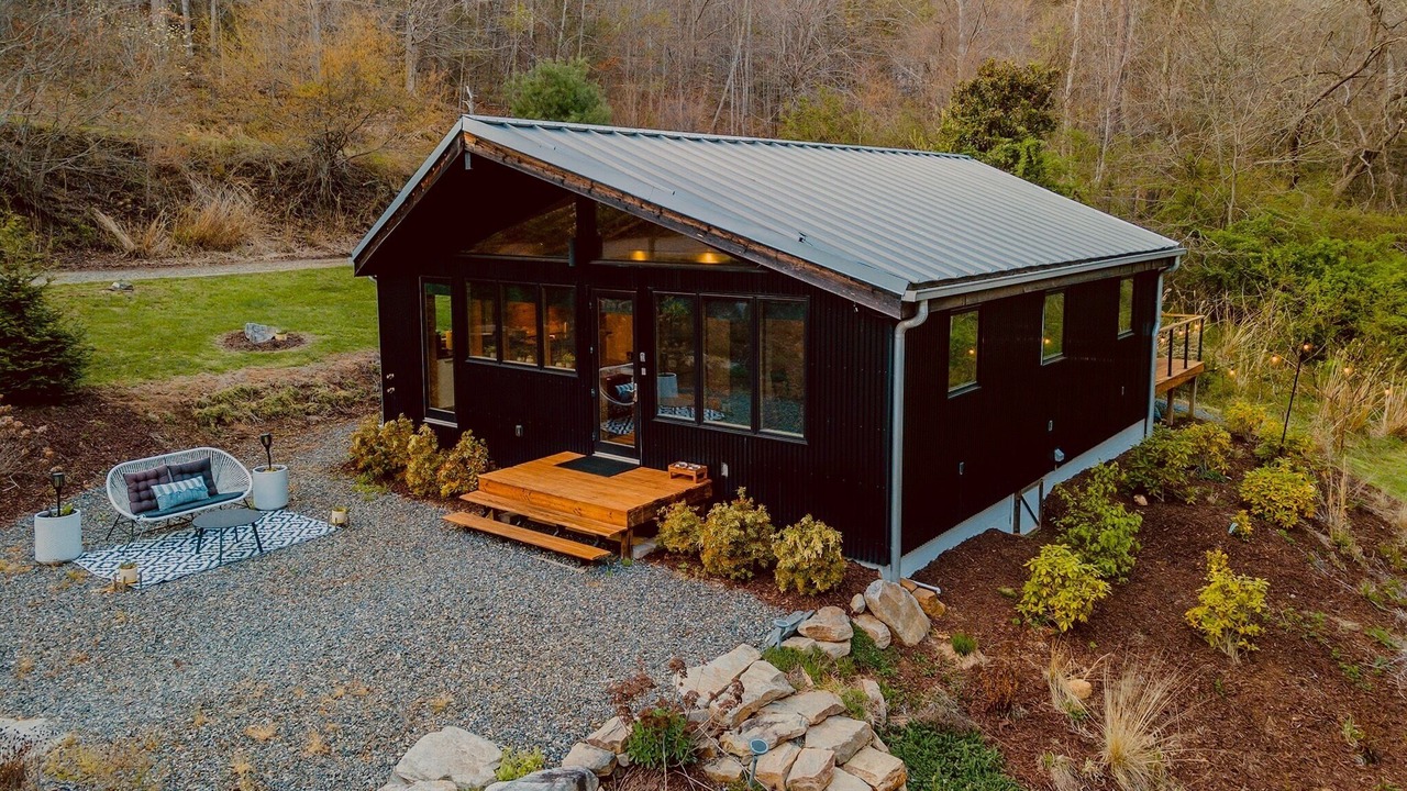 Photo of Outdoor in Weaverville