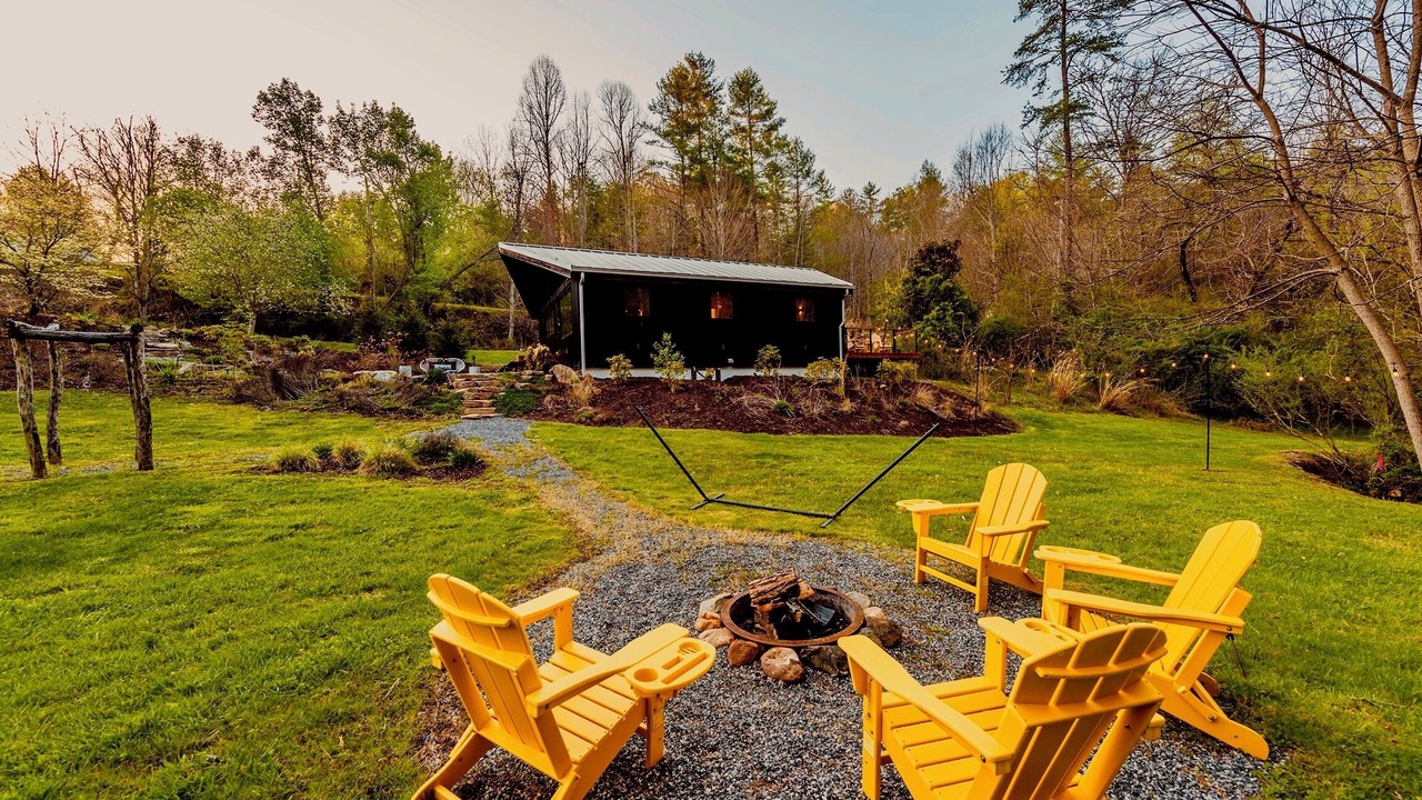 Photo of Outdoor in Weaverville
