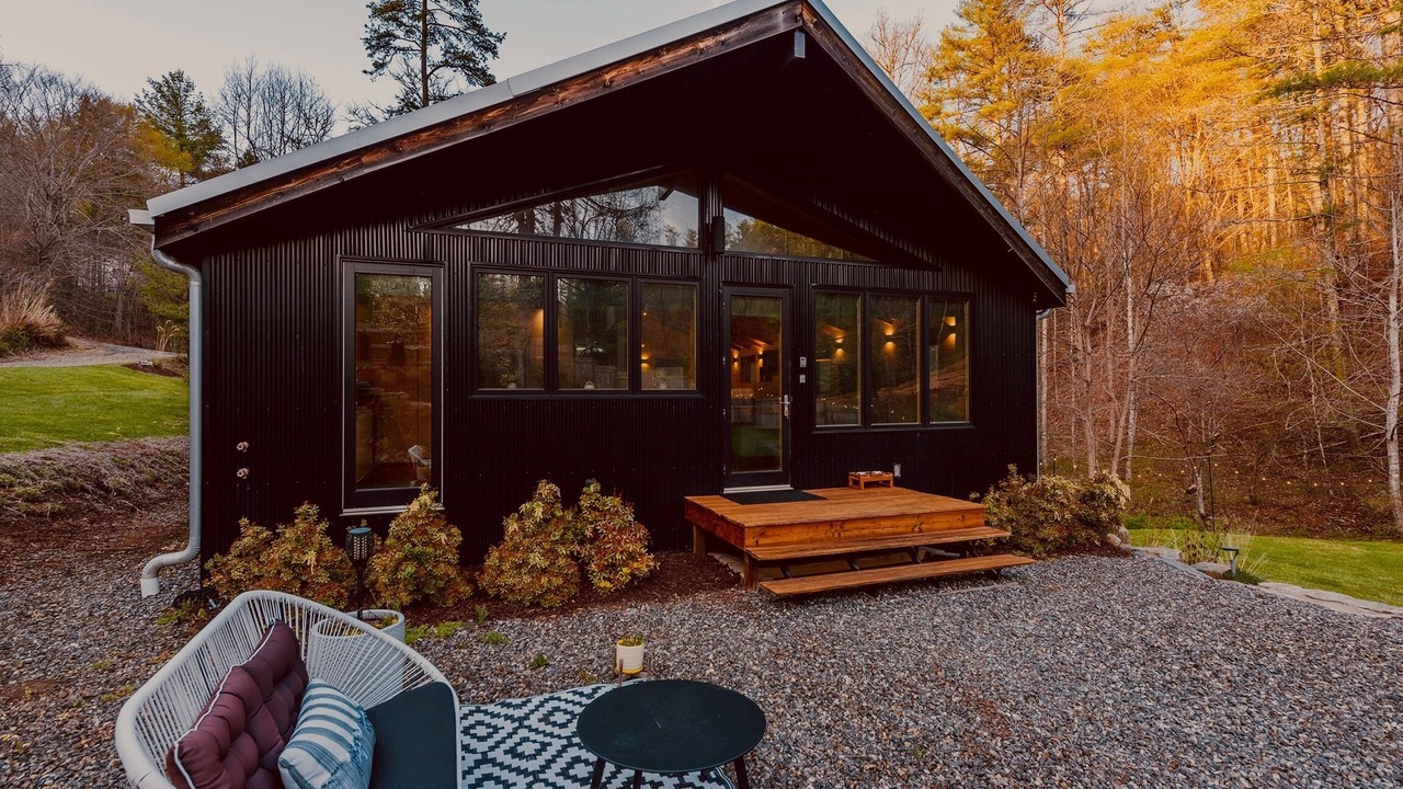 Photo of Patio Balcony in Weaverville