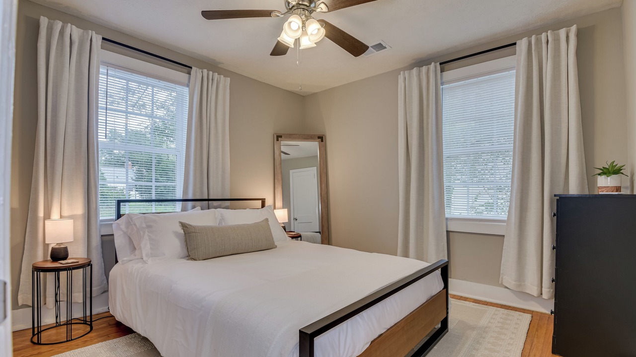 Photo of Bedroom in Augusta