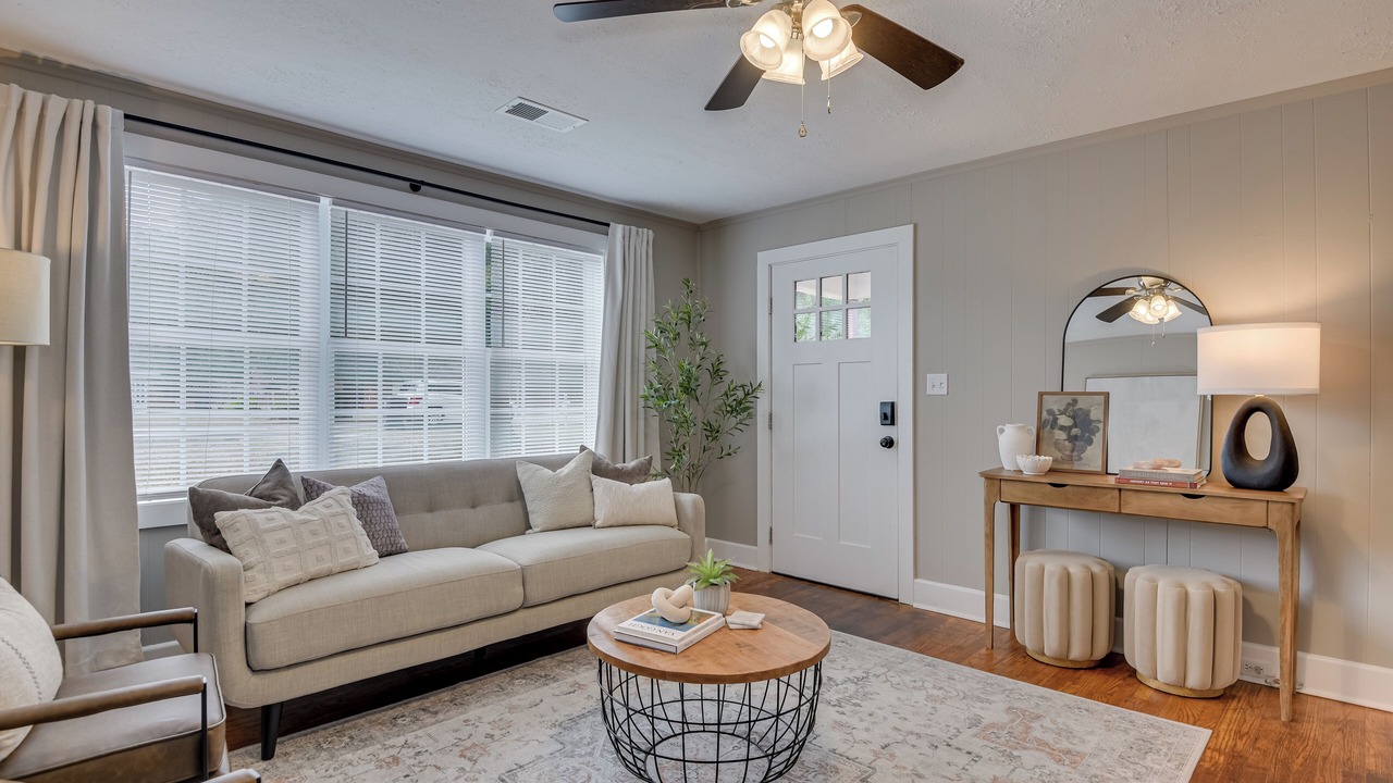 Photo of Livingroom in Augusta