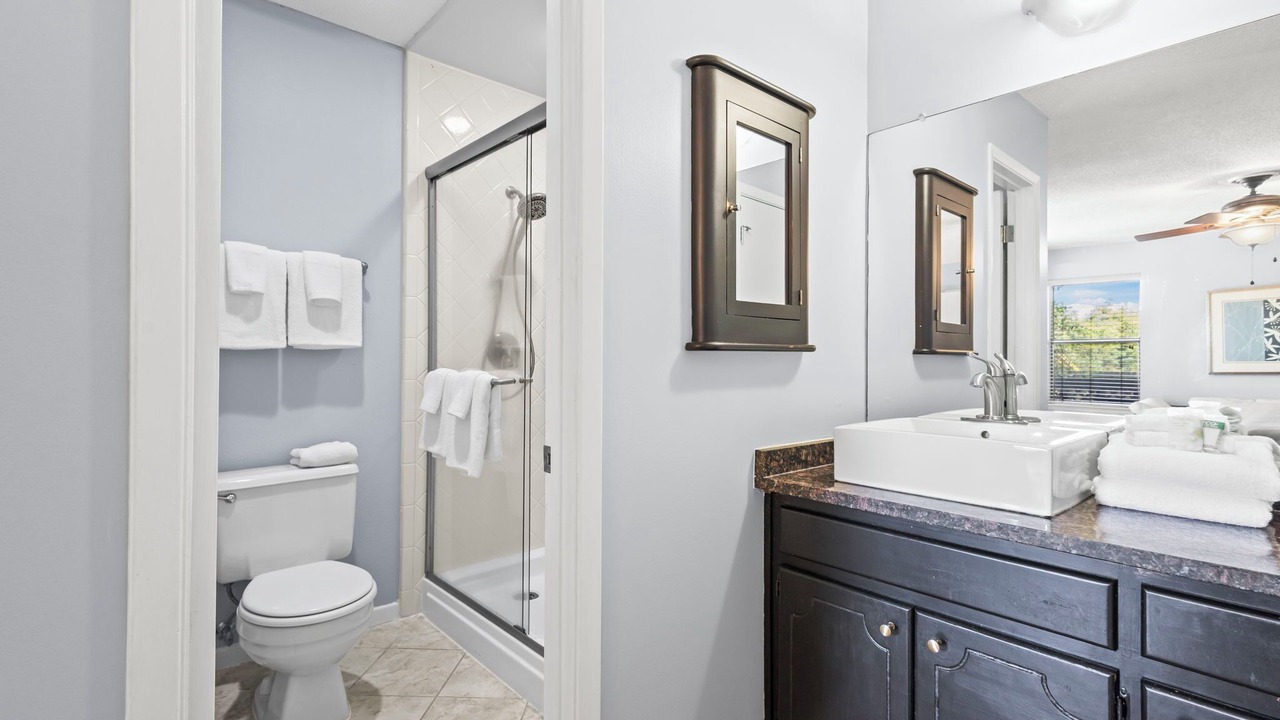 Photo of Bathroom in Ono Island