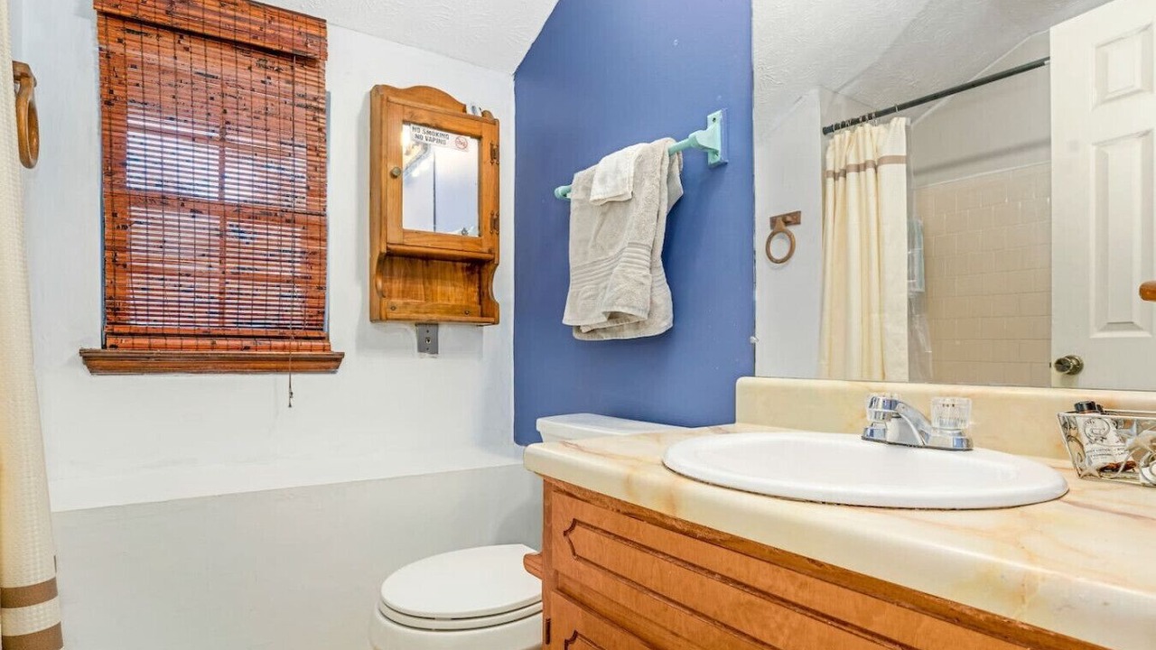 Photo of Bathroom in Church Street
