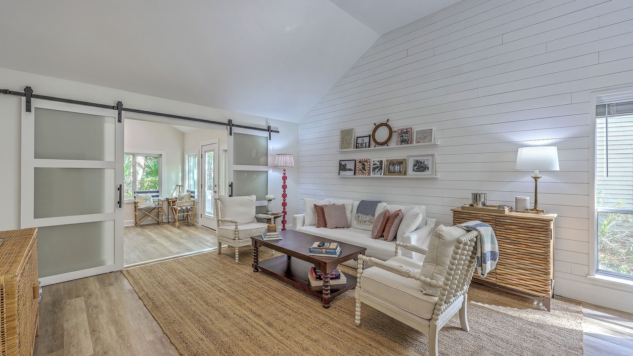 Photo of Livingroom in Seabrook Island