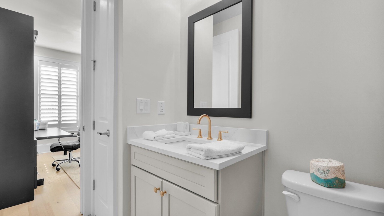 Photo of Bathroom in Hitch Village - Fred Wessels Homes