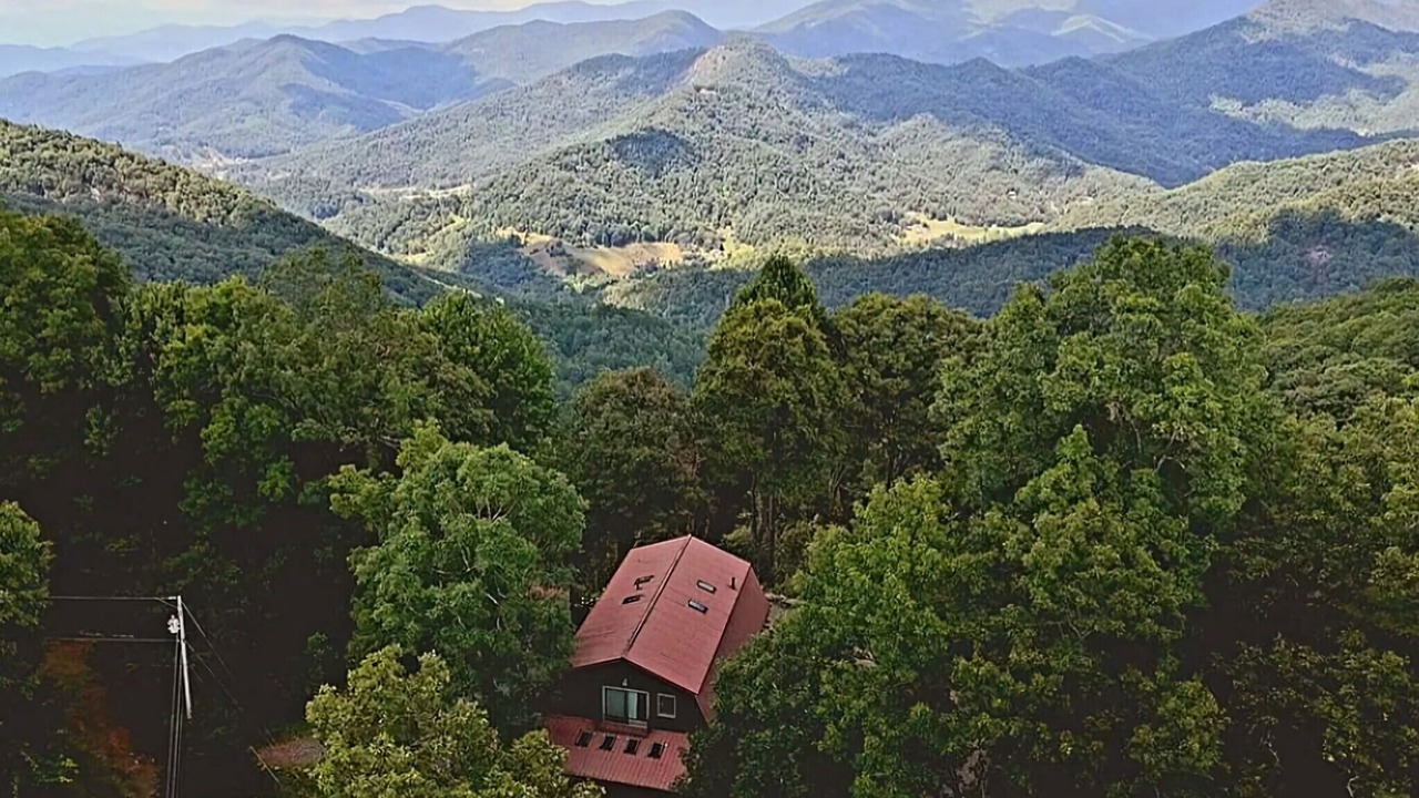 Photo of Others in Tuckasegee
