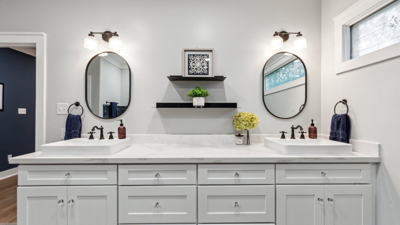Photo of Bathroom in Gulfport