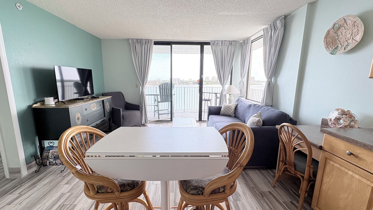 Photo of Livingroom in Fort Myers Beach