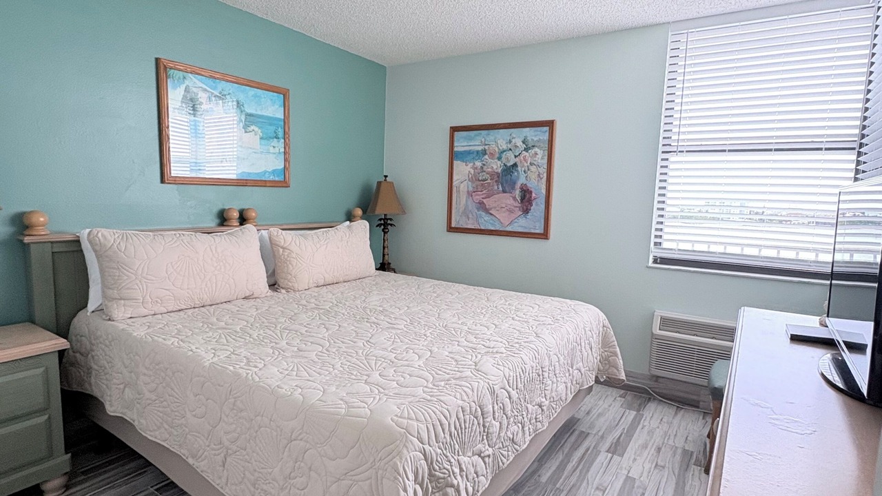 Photo of Bedroom in Fort Myers Beach
