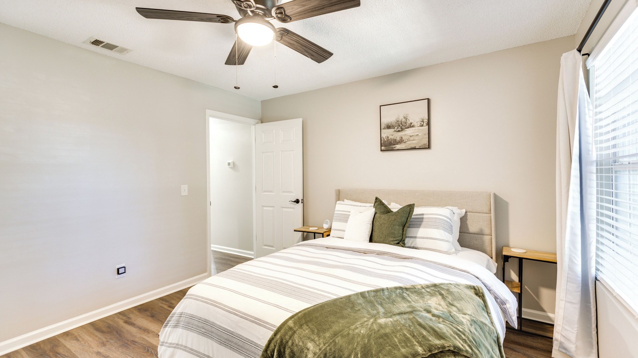 Photo of Bedroom in Hinesville