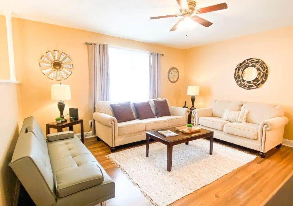 Photo of Livingroom in Huntsville
