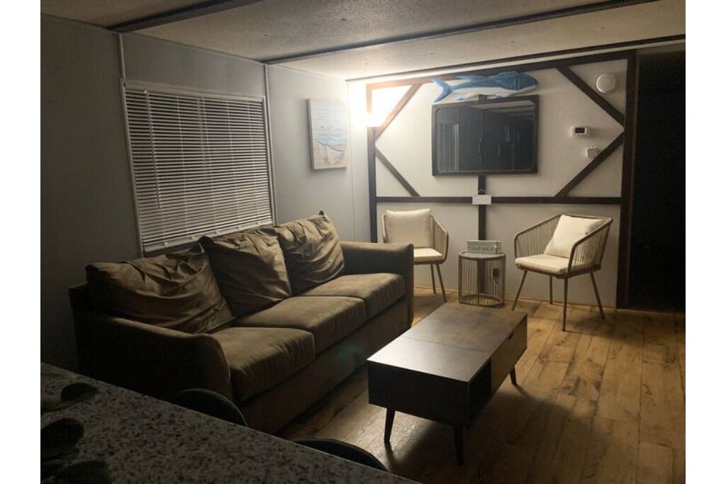Photo of Livingroom in Trimble
