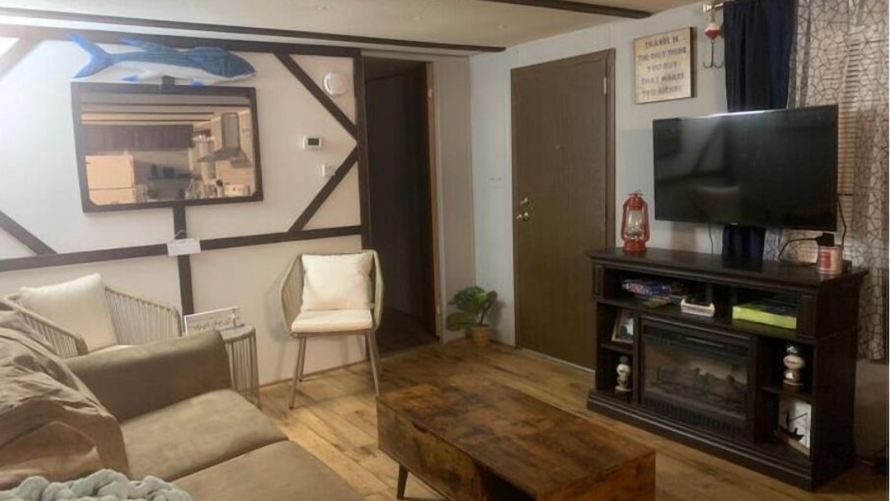 Photo of Livingroom in Trimble