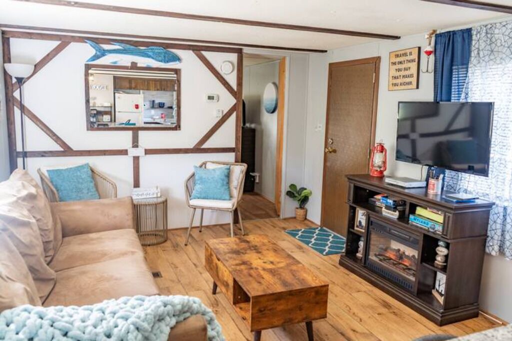 Photo of Livingroom in Trimble
