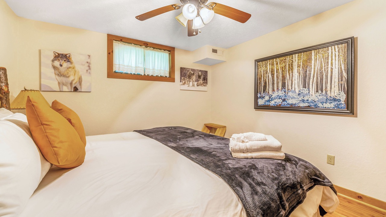 Photo of Bedroom in Maggie Valley