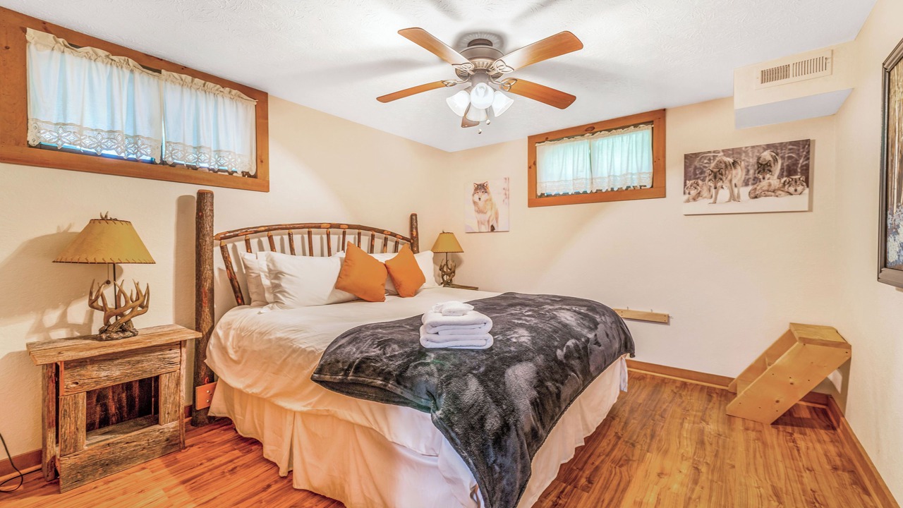 Photo of Bedroom in Maggie Valley