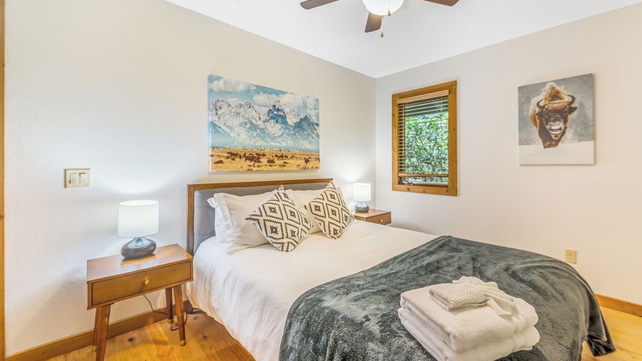 Photo of Bedroom in Maggie Valley